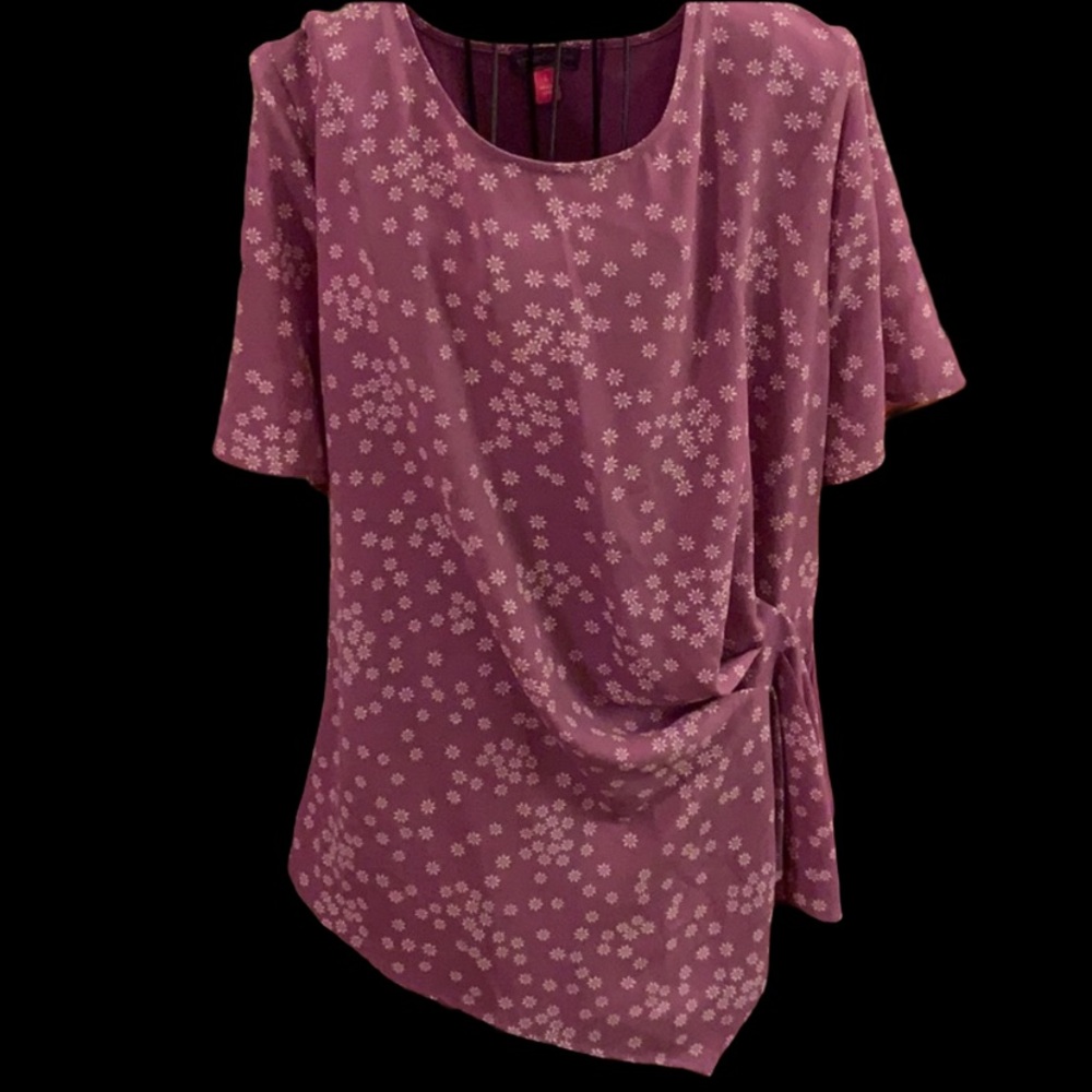 Vince Camuto, Ditsy Showers Side Gather Top